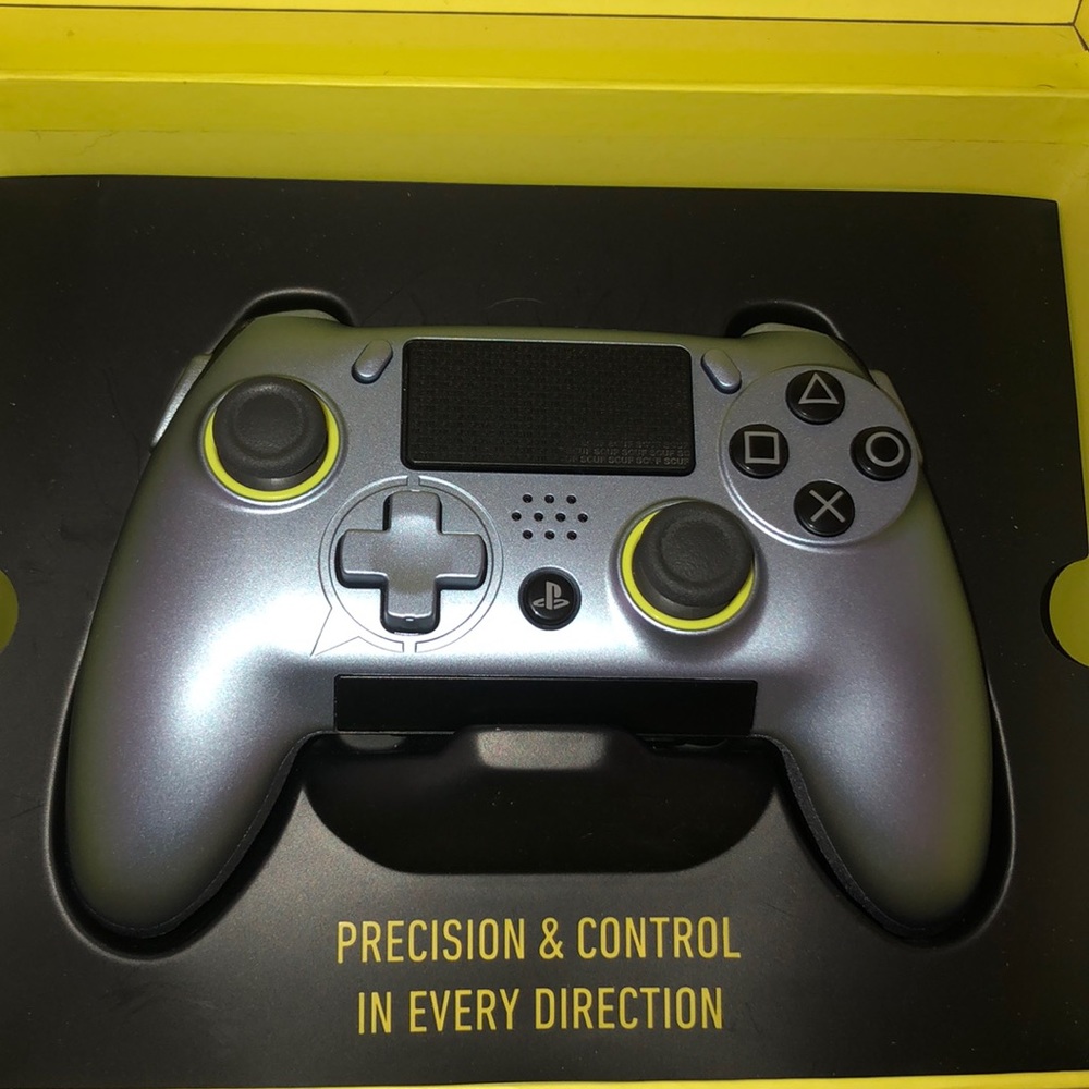 Wired Vantage Scuf controller